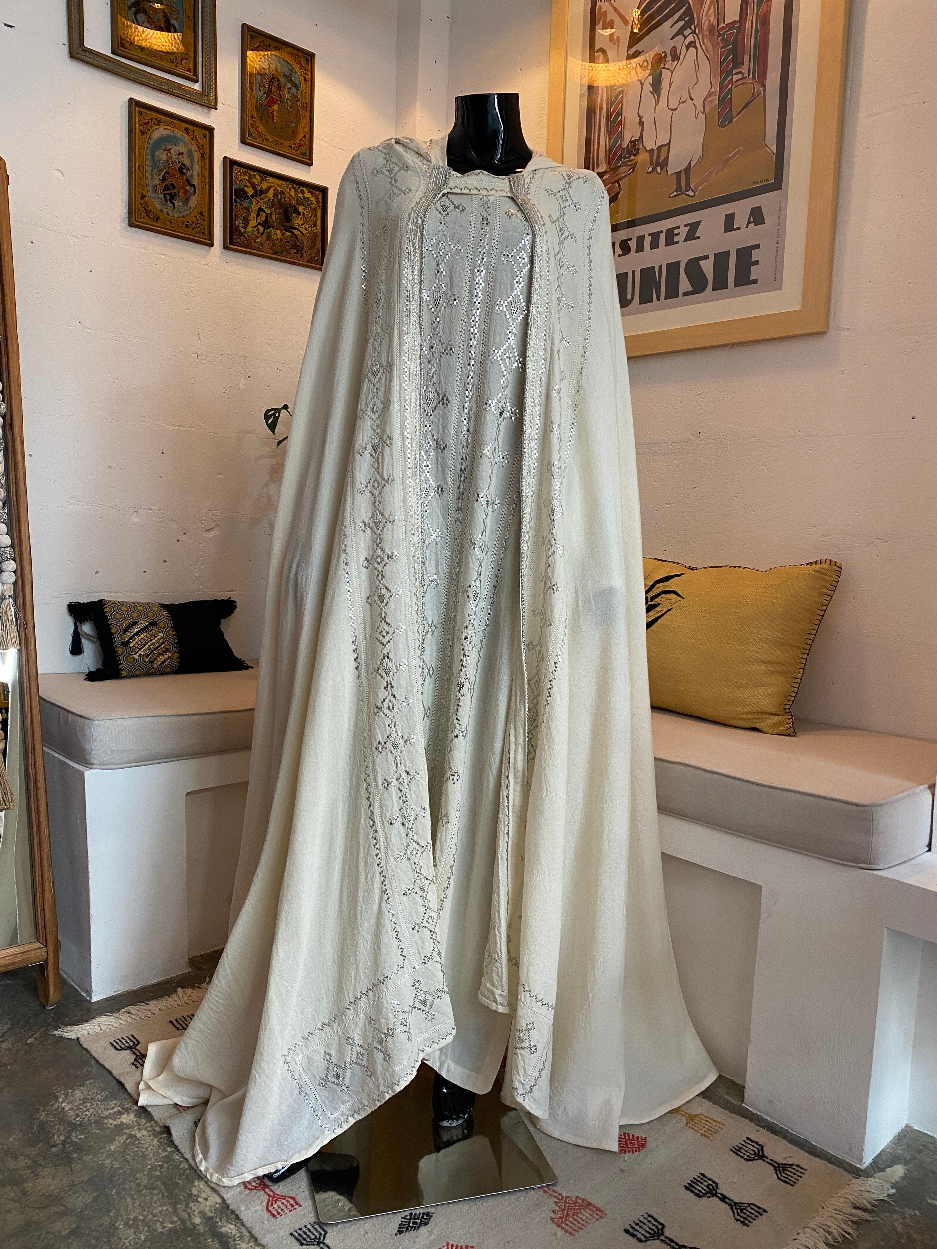 Shi7elo 2025 – BARNOUS