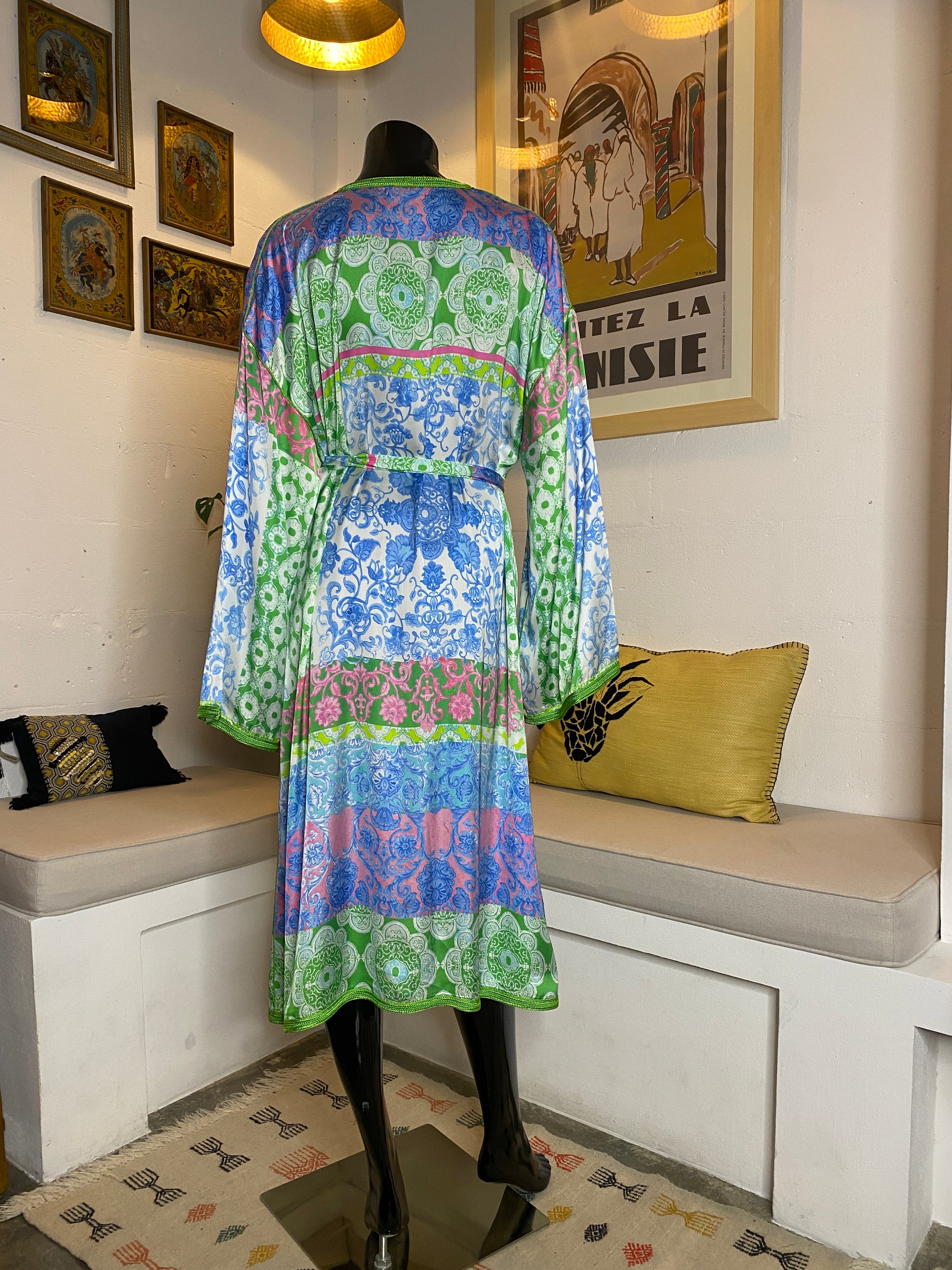 Kimono en soie marocaine – Imprimé héritage multicolore