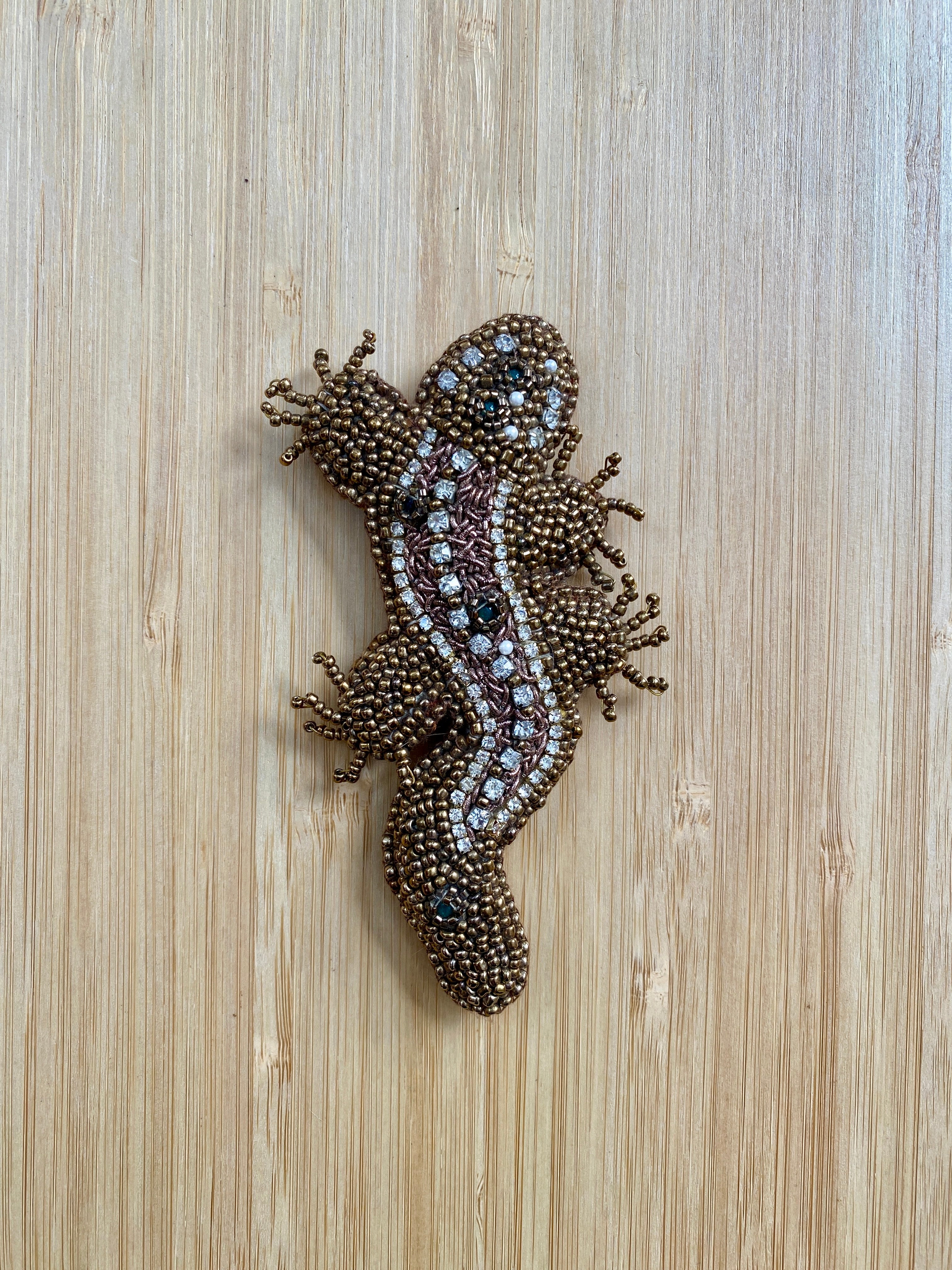 BROCHE FAIT MAIN – ÉDITION GECKO