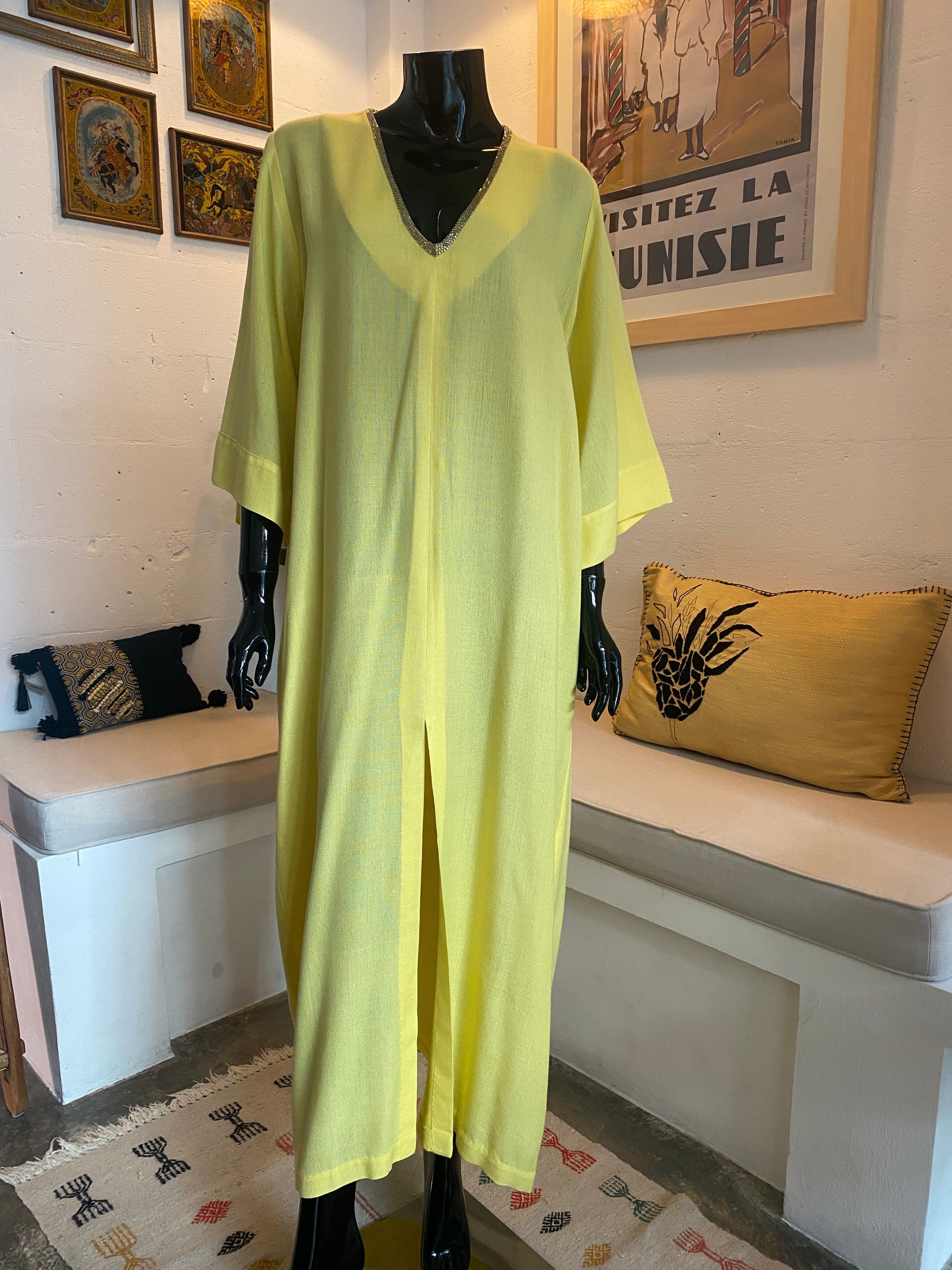 Robe jaune doré Levant – Détail cristal