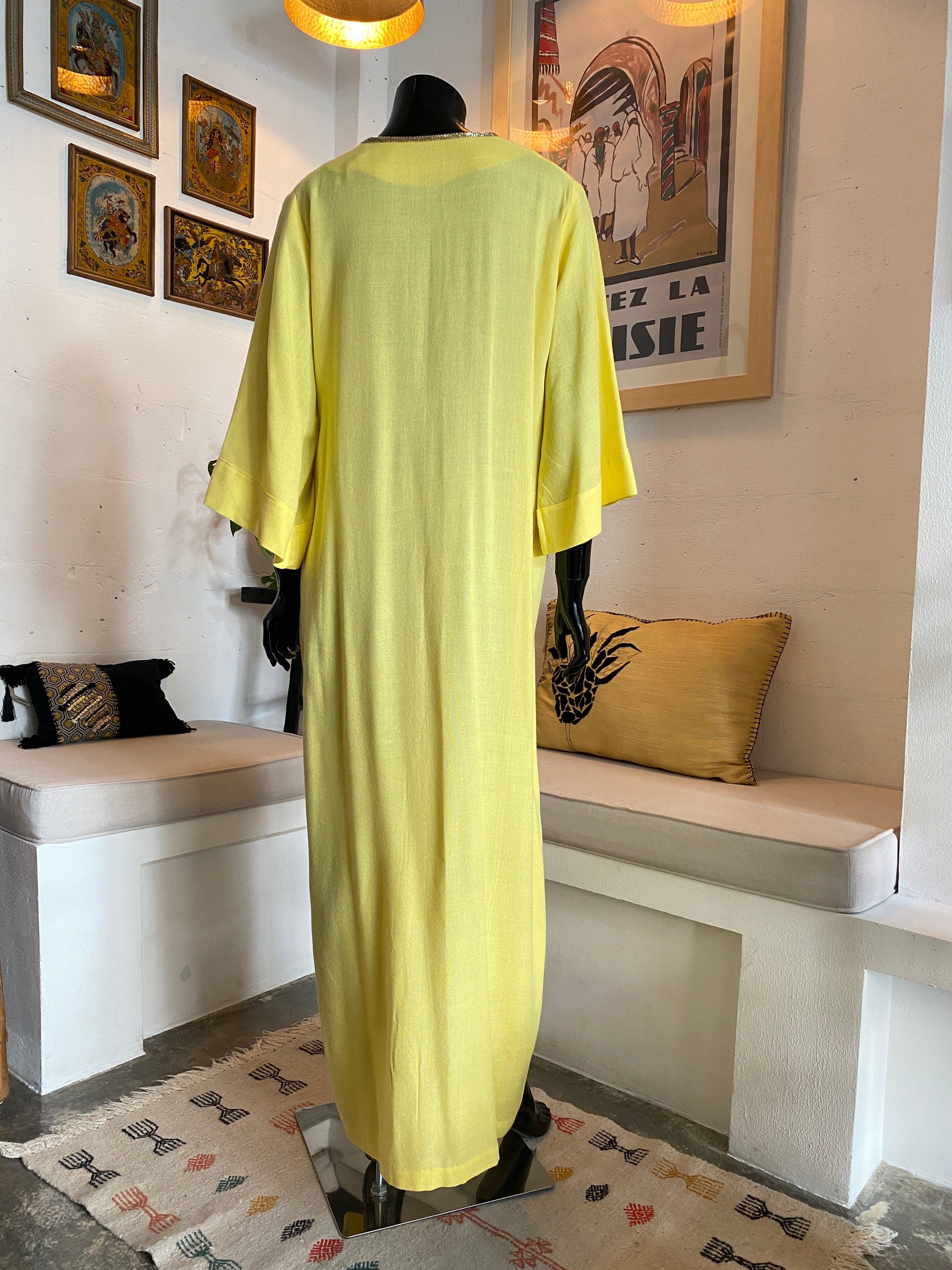 Robe jaune doré Levant – Détail cristal