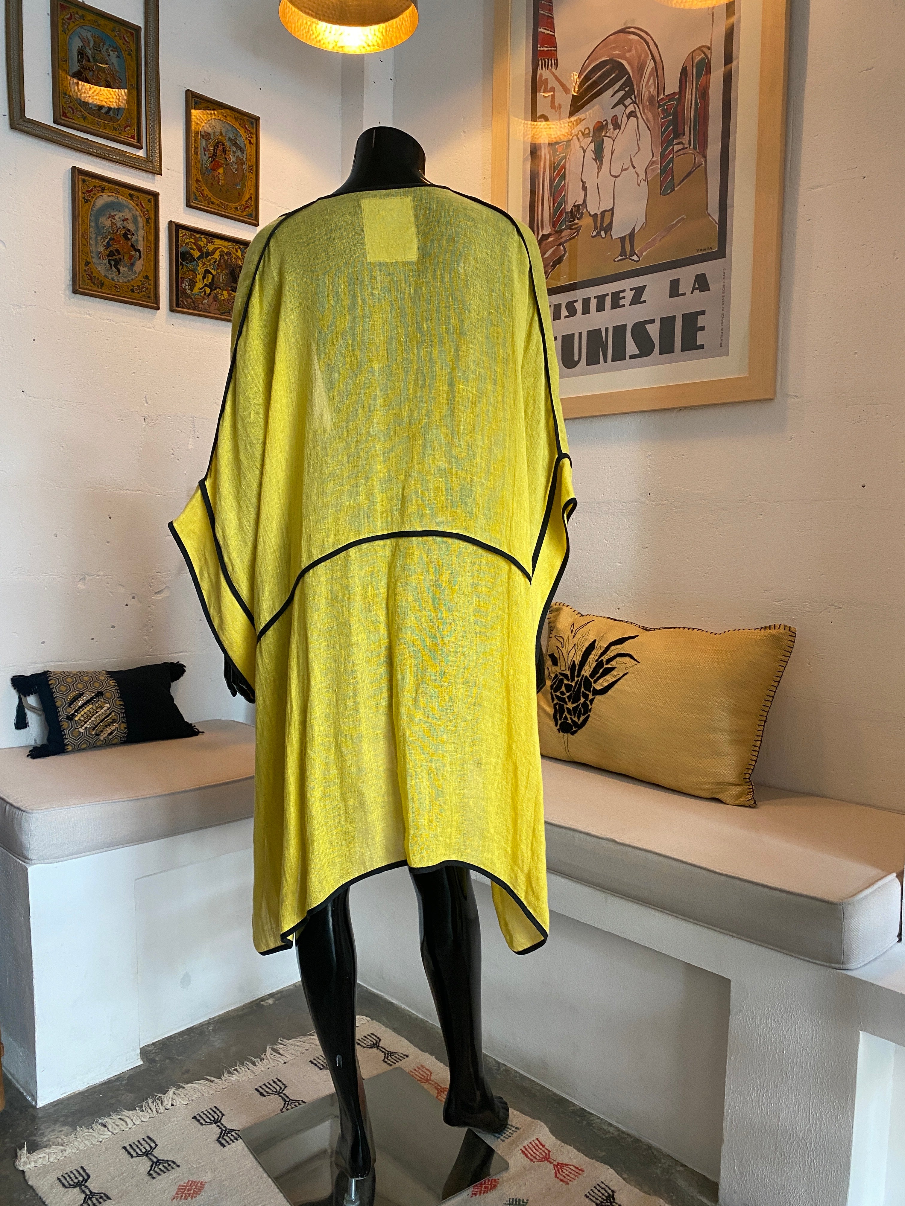 Ray Poncho – Caftan Court En Lin Jaune