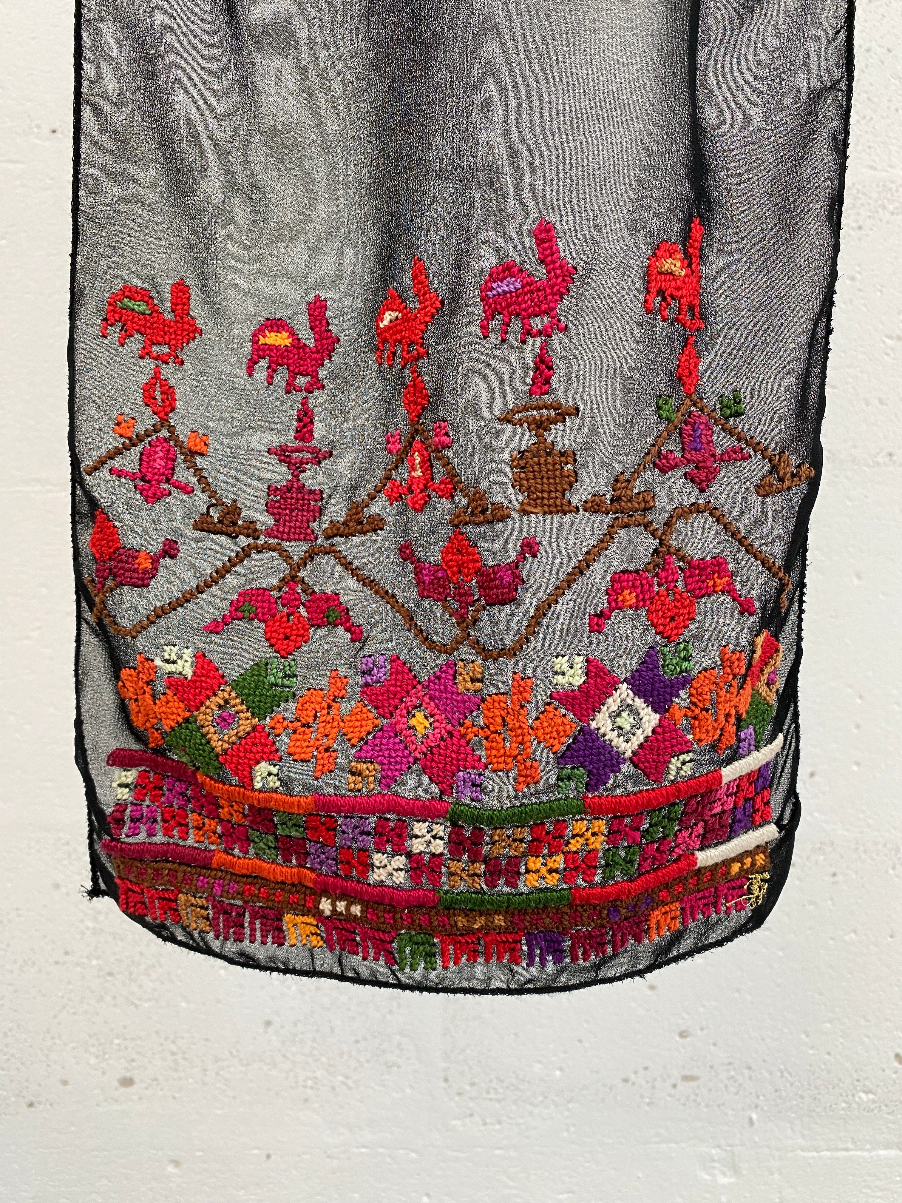 TATREEZ PALESTINIENS EN MOUSSELINE