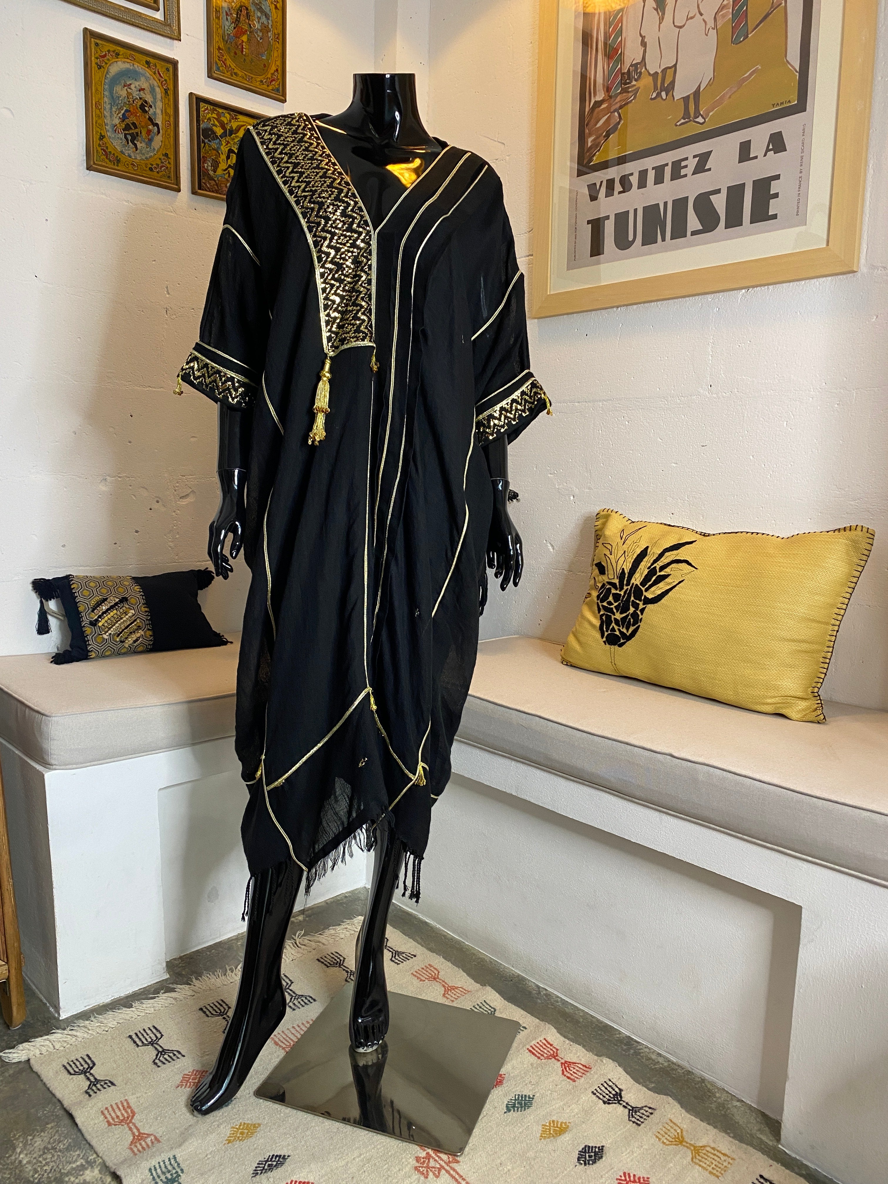 Jeba noir avec broderie Tel Tatreez