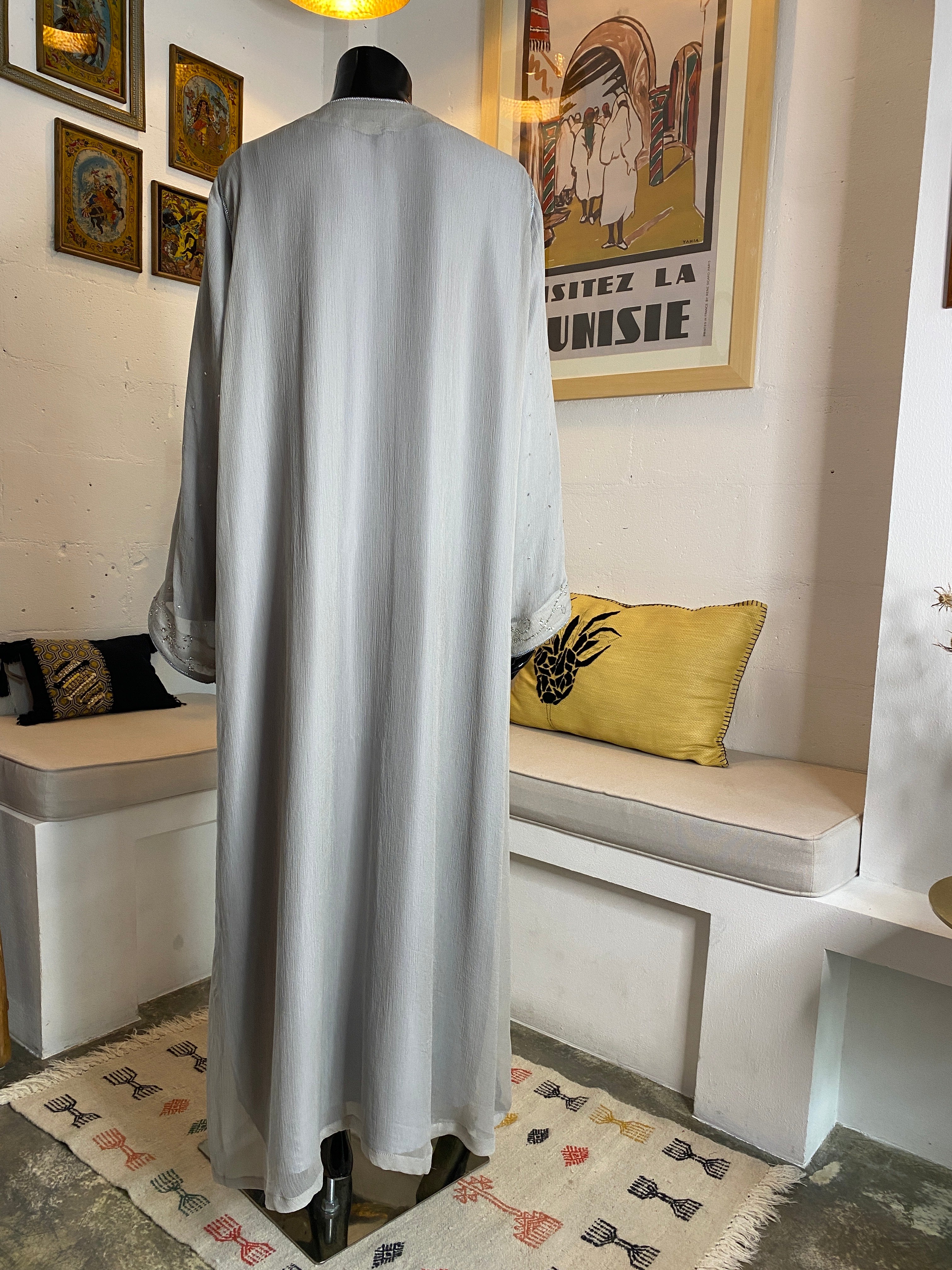 NAQDA EN MOUSSELINE