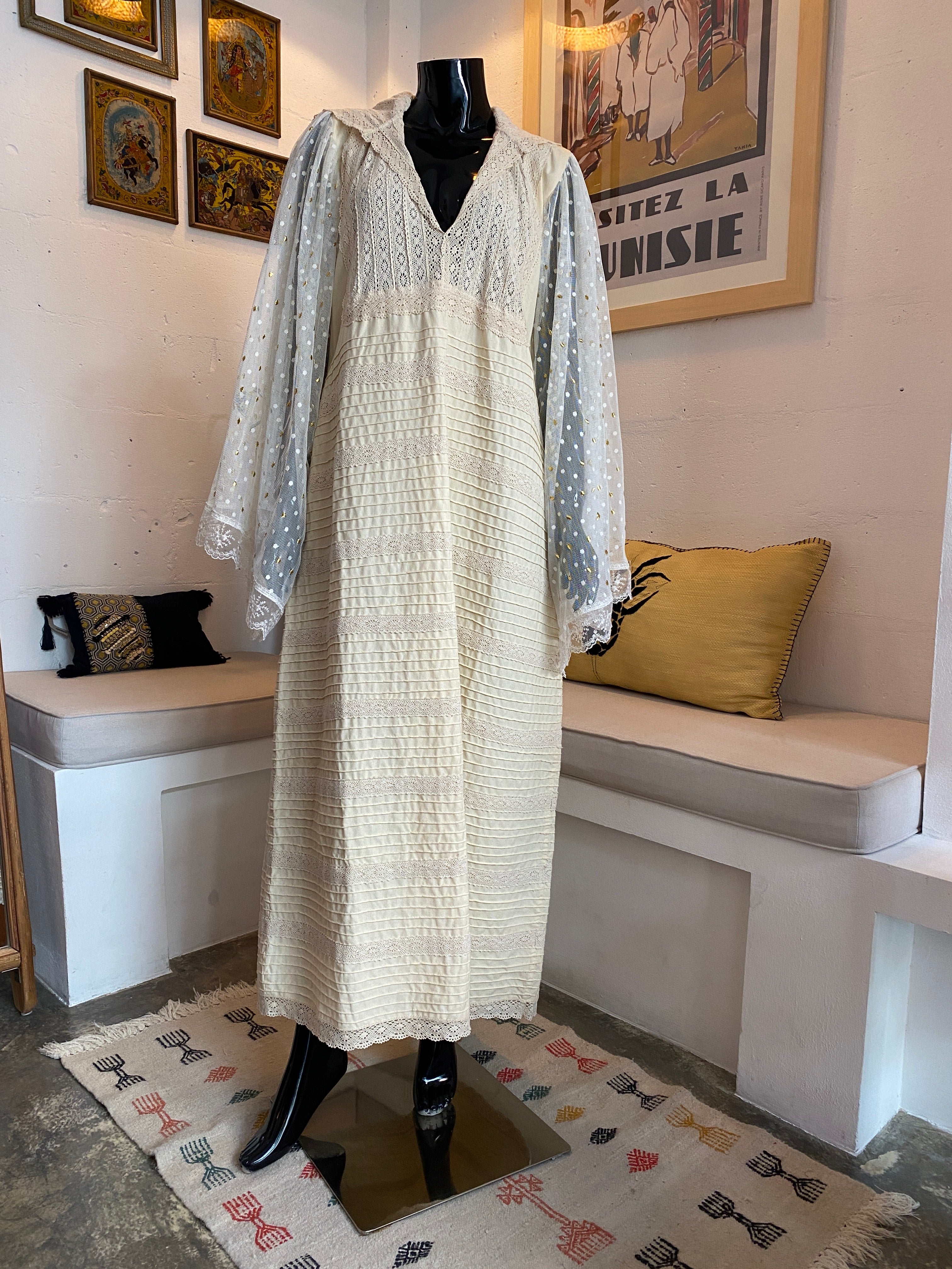 ROBE TUNIQUE BEIGE AVEC TEL